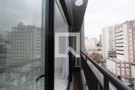Varanda de kitnet/studio para alugar com 1 quarto, 25m² em Santana, São Paulo