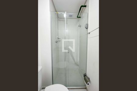 Banheiro de kitnet/studio para alugar com 1 quarto, 26m² em Santana, São Paulo