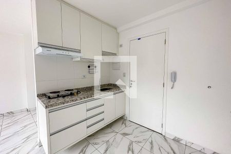 Cozinha de kitnet/studio para alugar com 1 quarto, 26m² em Santana, São Paulo