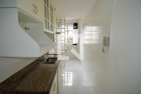 Apartamento à venda com 62m², 2 quartos e 1 vagaCozinha