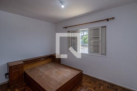 Casa à venda com 220m², 3 quartos e 2 vagasQuarto 2