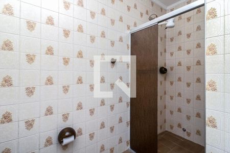 Casa à venda com 220m², 3 quartos e 2 vagasBanheiro