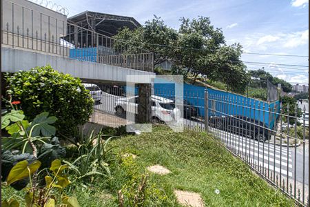 Casa à venda com 220m², 3 quartos e 2 vagasJardim