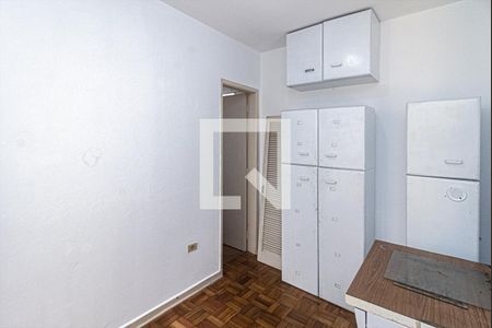 Casa à venda com 220m², 3 quartos e 2 vagasQuarto de Serviço