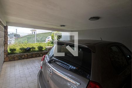 Casa à venda com 220m², 3 quartos e 2 vagasGaragem
