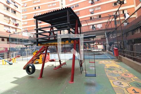 Apartamento à venda com 40m², 1 quarto e sem vagaÁrea comum