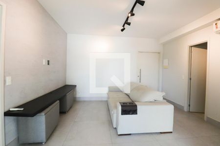 Sala de apartamento para alugar com 1 quarto, 59m² em Jardim Goiás, Goiânia
