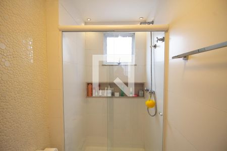 Apartamento à venda com 344m², 4 quartos e 4 vagasBanheiro da Suíte 2