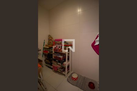 Apartamento à venda com 344m², 4 quartos e 4 vagasDespensa