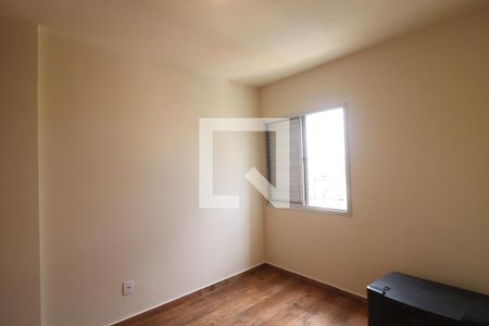 Quarto de apartamento à venda com 2 quartos, 53m² em Parque Maria Domitila, São Paulo