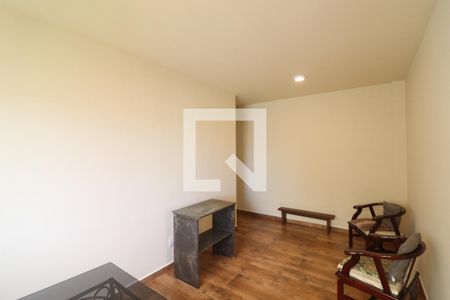 Sala de apartamento à venda com 2 quartos, 53m² em Parque Maria Domitila, São Paulo