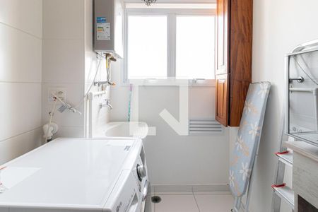 Apartamento à venda com 64m², 2 quartos e 1 vaga Apartamento à venda com 64m², 2 quartos e 1 vagaÁrea de Serviço