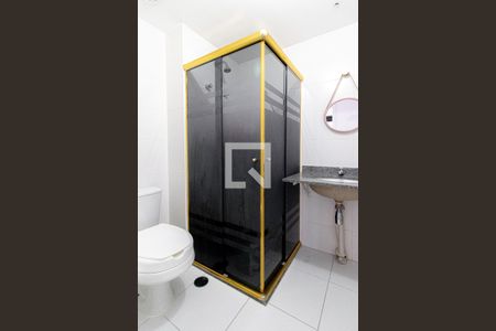 Apartamento à venda com 64m², 2 quartos e 1 vaga Apartamento à venda com 64m², 2 quartos e 1 vagaBanheiro