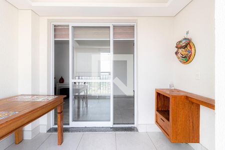 Apartamento à venda com 64m², 2 quartos e 1 vaga Apartamento à venda com 64m², 2 quartos e 1 vagaVaranda da Sala