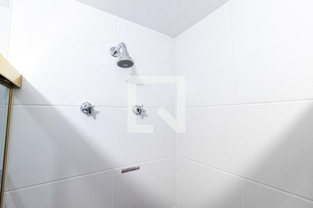 Apartamento à venda com 64m², 2 quartos e 1 vaga Apartamento à venda com 64m², 2 quartos e 1 vagaBanheiro