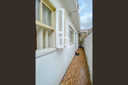 Casa à venda com 50m², 1 quarto e 1 vagaQuintal