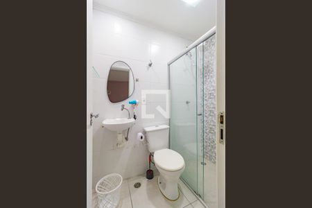 Banheiro de kitnet/studio para alugar com 1 quarto, 25m² em Vila Regente Feijó, São Paulo