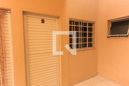 Área externa de kitnet/studio para alugar com 1 quarto, 25m² em Vila Regente Feijó, São Paulo
