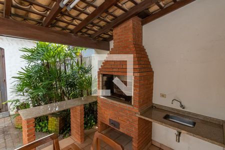 Casa à venda com 320m², 3 quartos e 3 vagasChurrasqueira