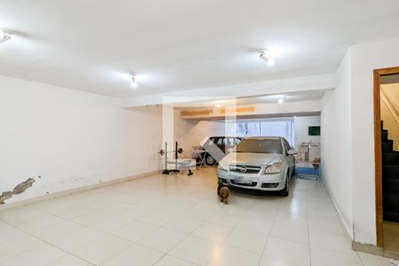Casa à venda com 330m², 4 quartos e 4 vagasGaragem 
