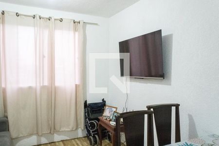 Sala de apartamento para alugar com 2 quartos, 40m² em Guaratiba, Rio de Janeiro