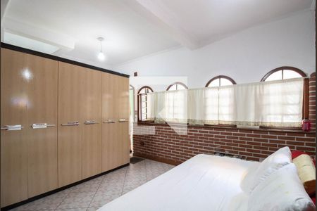 Sala 1 de casa à venda com 3 quartos, 250m² em Jardim Iporanga, Guarulhos