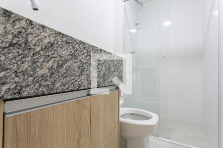 Banheiro de apartamento para alugar com 1 quarto, 33m² em Tatuapé, São Paulo
