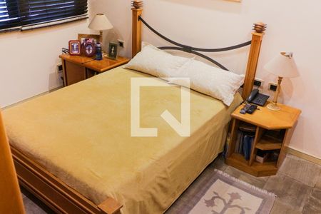 Apartamento à venda com 132m², 4 quartos e 2 vagas Apartamento à venda com 132m², 4 quartos e 2 vagasSuíte