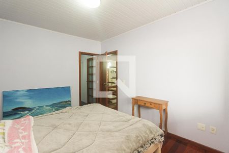 Casa à venda com 265m², 4 quartos e 3 vagas Casa à venda com 265m², 4 quartos e 3 vagasSuite