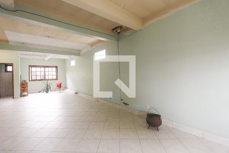 Casa à venda com 265m², 4 quartos e 3 vagas Casa à venda com 265m², 4 quartos e 3 vagasSala 2