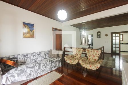 Sala de estar de casa à venda com 4 quartos, 265m² em Sarandi, Porto Alegre