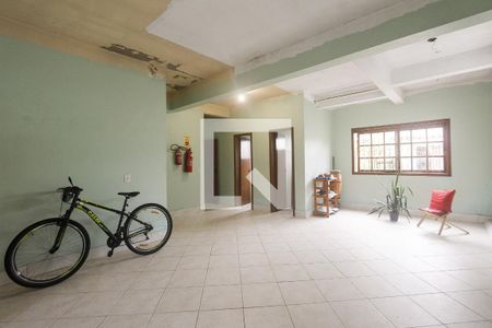 Casa à venda com 265m², 4 quartos e 3 vagas Casa à venda com 265m², 4 quartos e 3 vagasSala 2
