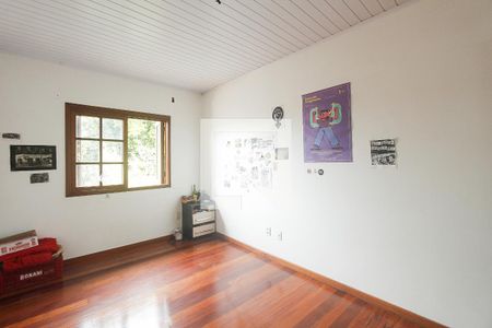 Casa à venda com 265m², 4 quartos e 3 vagas Casa à venda com 265m², 4 quartos e 3 vagasQuarto 2