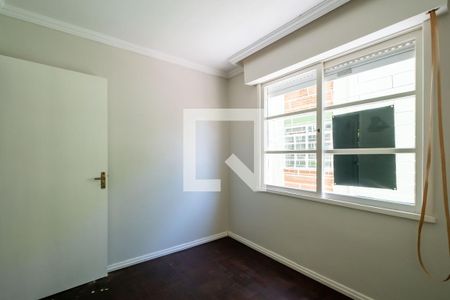 Quarto 1 de apartamento para alugar com 3 quartos, 74m² em Cristal, Porto Alegre