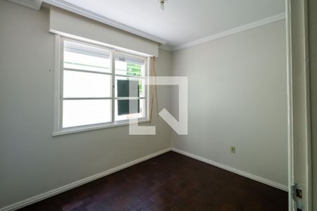 Quarto 1 de apartamento para alugar com 3 quartos, 74m² em Cristal, Porto Alegre