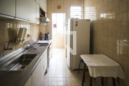 Apartamento para alugar com 98m², 3 quartos e sem vaga Apartamento para alugar com 98m², 3 quartos e sem vagaCozinha