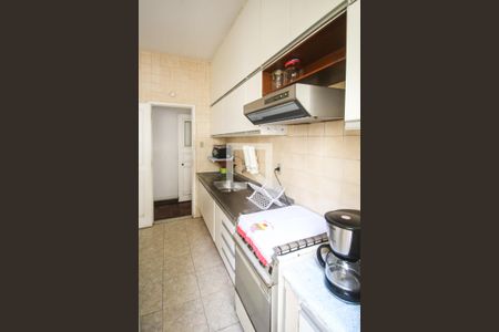 Apartamento para alugar com 98m², 3 quartos e sem vaga Apartamento para alugar com 98m², 3 quartos e sem vagaCozinha