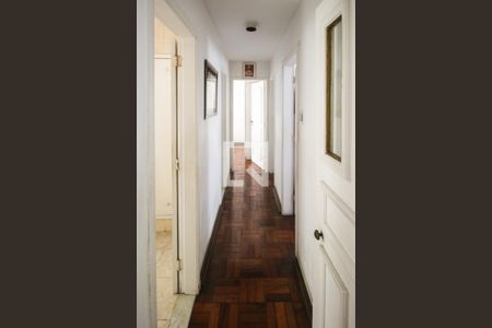 Corredor de apartamento para alugar com 3 quartos, 98m² em Copacabana, Rio de Janeiro