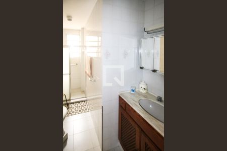 Apartamento para alugar com 98m², 3 quartos e sem vaga Apartamento para alugar com 98m², 3 quartos e sem vagaBanheiro