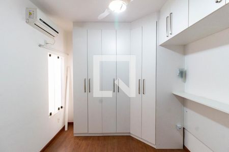 Suíte de casa de condomínio para alugar com 2 quartos, 55m² em Vila São Jorge, Nova Iguaçu