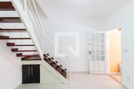 Sala de casa de condomínio para alugar com 2 quartos, 55m² em Vila São Jorge, Nova Iguaçu