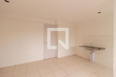 Apartamento para alugar com 20m², 2 quartos e 1 vagaSala/Cozinha