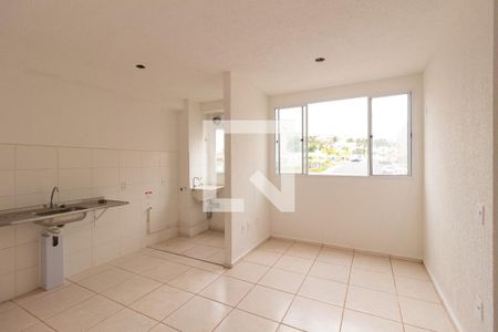 Apartamento para alugar com 20m², 2 quartos e 1 vagaSala/Cozinha