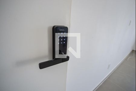 Studio para alugar com 37m², 1 quarto e sem vaga Studio para alugar com 37m², 1 quarto e sem vagaFechadura Eletrônica