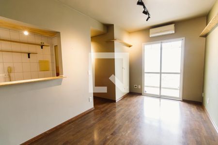 Sala de apartamento para alugar com 2 quartos, 60m² em Lapa, São Paulo