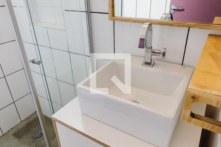 Apartamento para alugar com 60m², 2 quartos e 1 vaga Apartamento para alugar com 60m², 2 quartos e 1 vagaBanheiro da Suíte 1 Pia