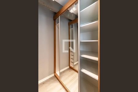 Apartamento à venda com 105m², 3 quartos e 1 vaga Apartamento à venda com 105m², 3 quartos e 1 vagaSuíte