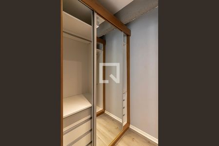 Apartamento à venda com 105m², 3 quartos e 1 vaga Apartamento à venda com 105m², 3 quartos e 1 vagaSuíte