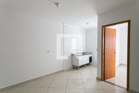 Sala e Cozinha de apartamento para alugar com 2 quartos, 45m² em Vila Centenário, São Paulo