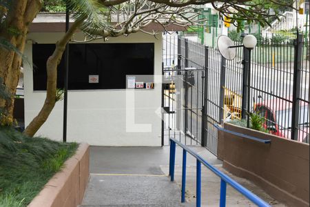 Apartamento para alugar com 60m², 2 quartos e 1 vagaEntrada